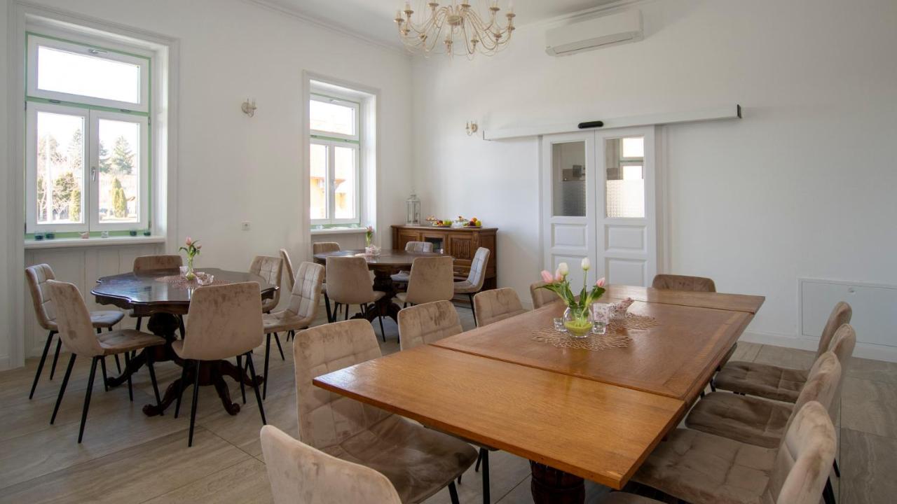 Bed and Breakfast Kira Panzio Lengyeltoti Esterno foto